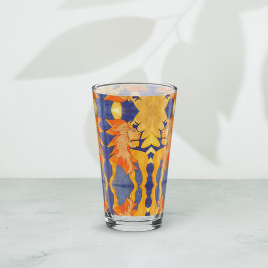 Shaker pint glass